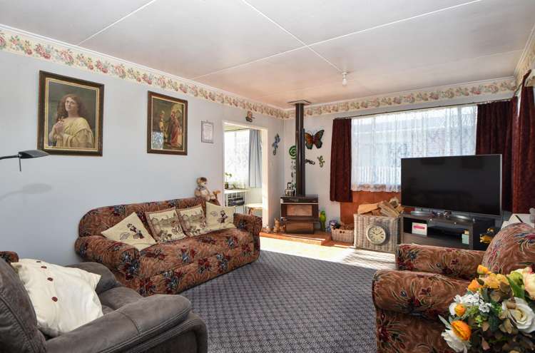 237A High Street North_3