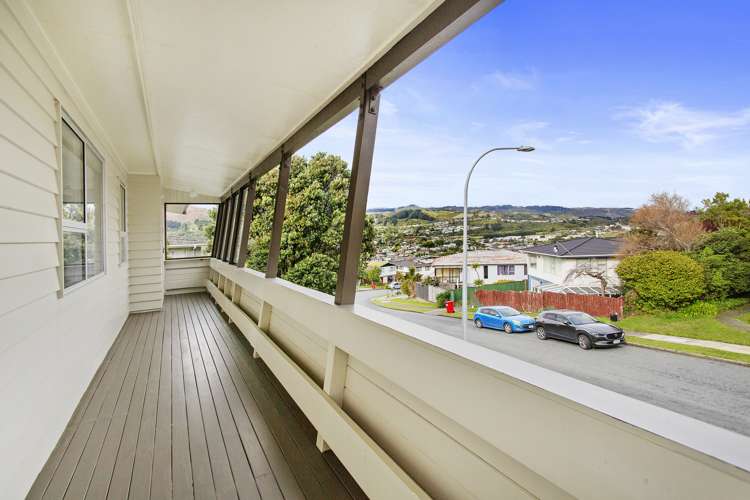 32 Turriff Crescent Tawa_23