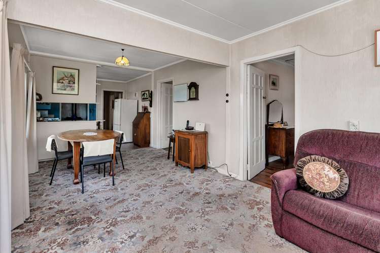 37 Valley View Road Otaika_5