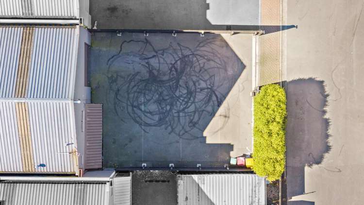 10 Thackers Quay Woolston_21