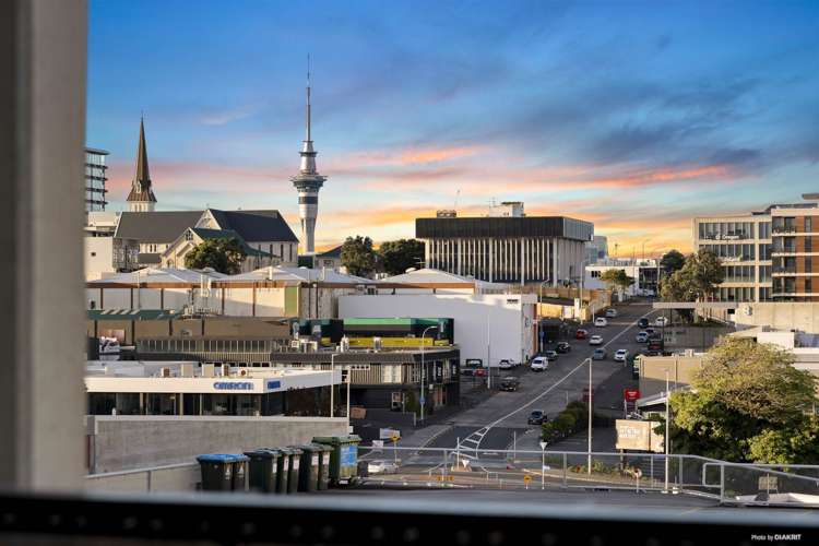 401/30 Enfield Street Mount Eden_19