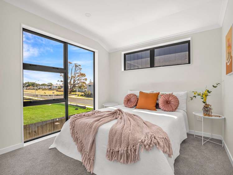 2B Mayflower Close_2