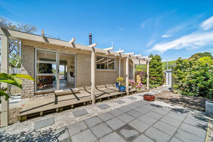 4 Kaira Street Sawyers Bay_12