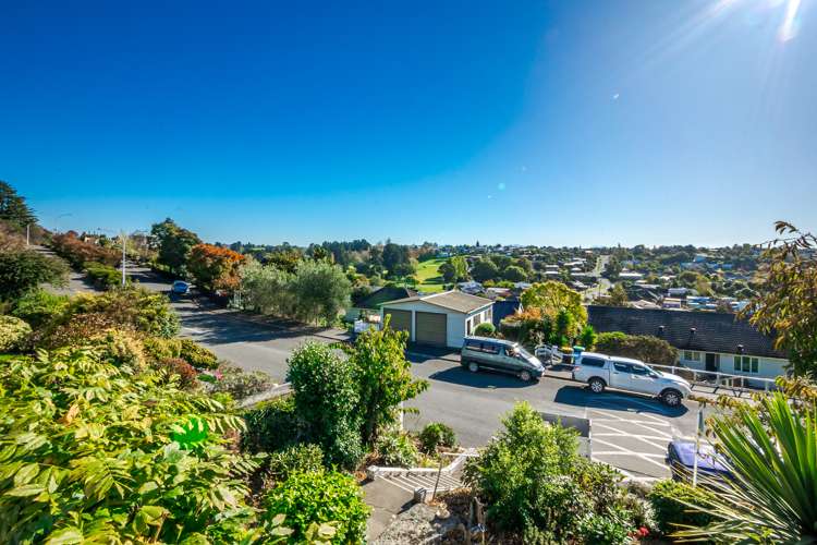 16 June Street Highfield_47