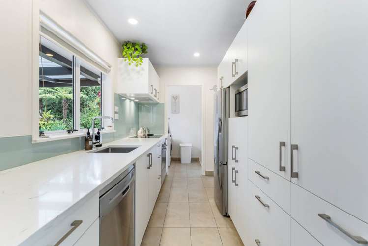 17 Nandana Drive Glen Eden_7