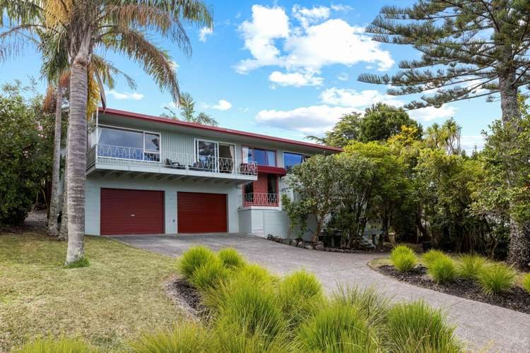 23 Coromandel Crescent Mairangi Bay_10