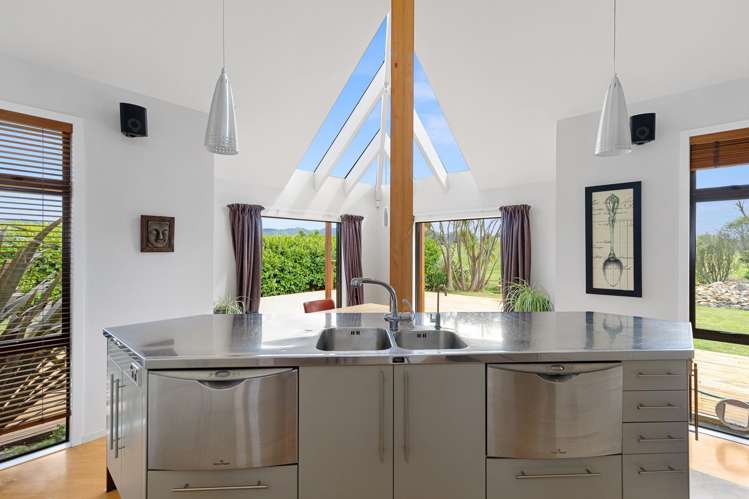 1337 Kaiaua Road Mangatangi_14