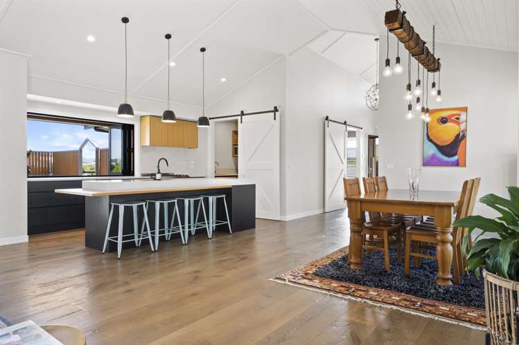 39 Baxter Michael Crescent Cambridge_5