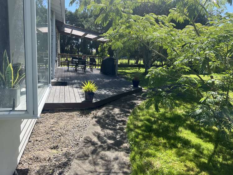 61 Hilton Road Carterton_12