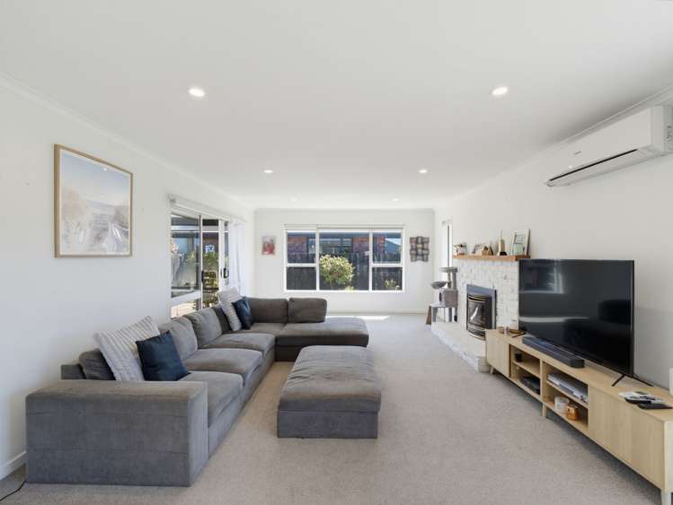 8 Woodham Drive Allenton_10