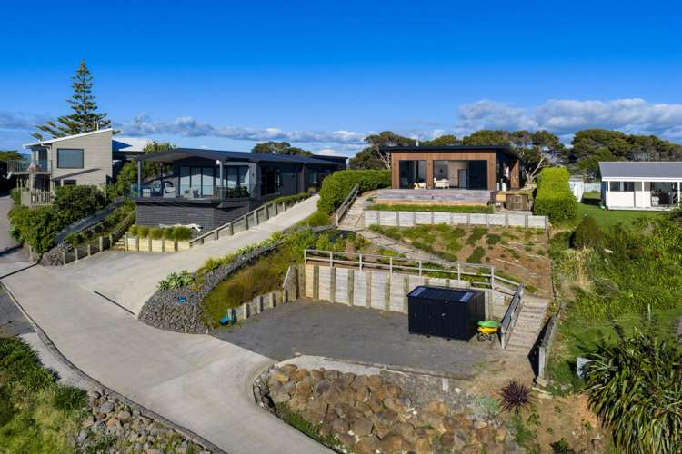 15 Rose Street Raglan_1