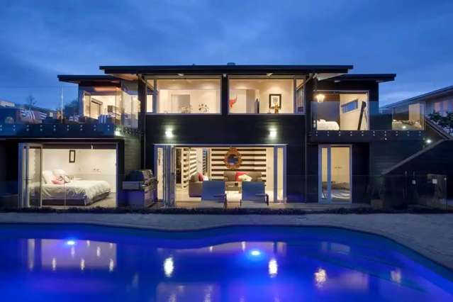 Glendowie, Five bedrooms