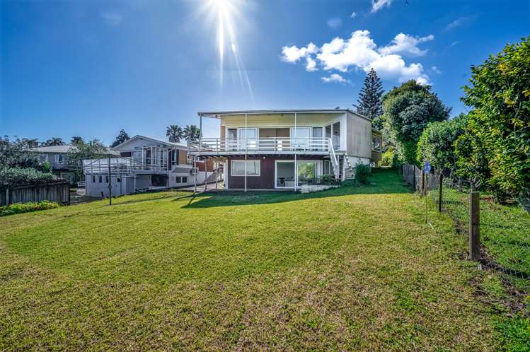 105 Bradbury Road Botany Downs_6