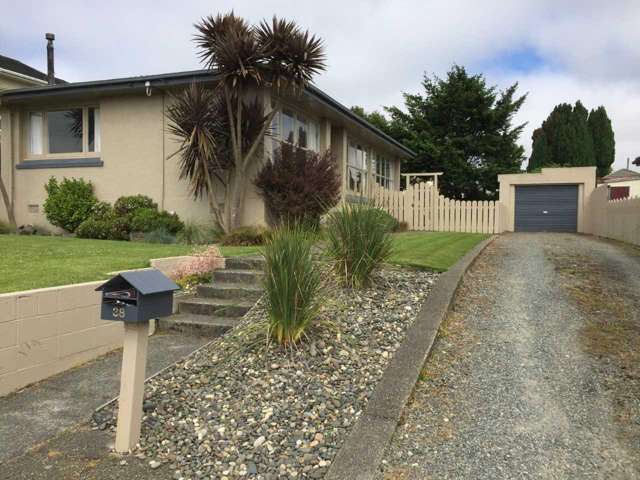 38 Kowhai Avenue Hargest_1