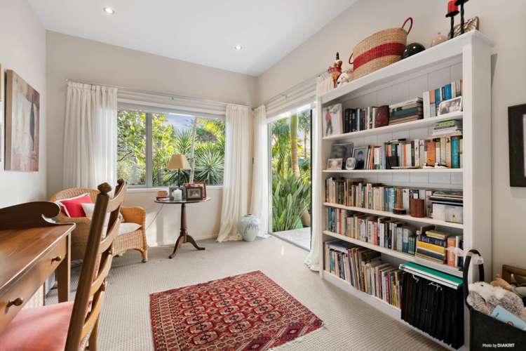 15 Hurdlow Place Manly_17