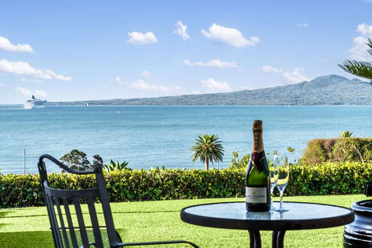 18 Ronaki Road Mission Bay_7