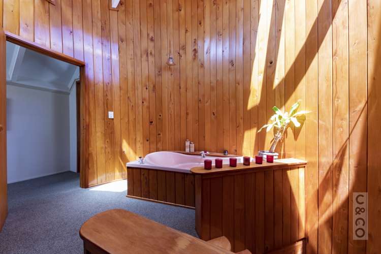 492 West Coast Road Glen Eden_20