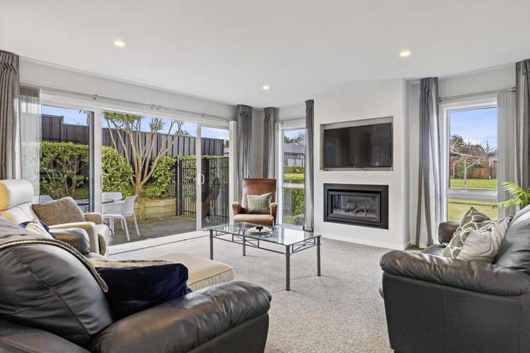 11 The Pheasant Tail Nukuhau_11