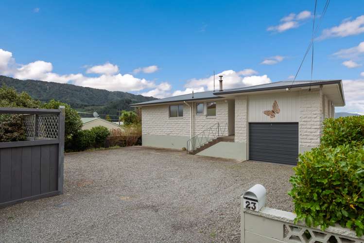 23 Broadway Picton_10