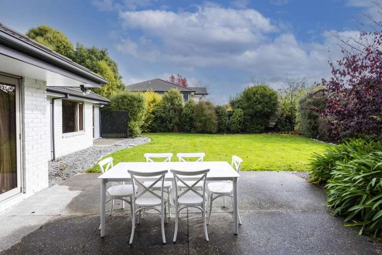 37 Hussey Road Harewood_19