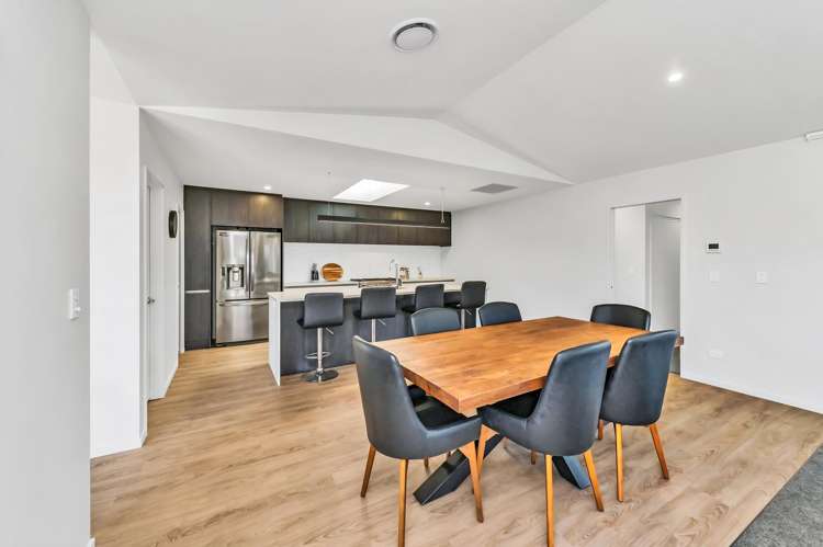 72 Halpin Drive Lincoln_4