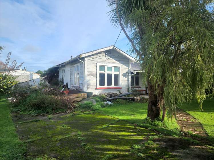 1 Queen Street East Levin_4