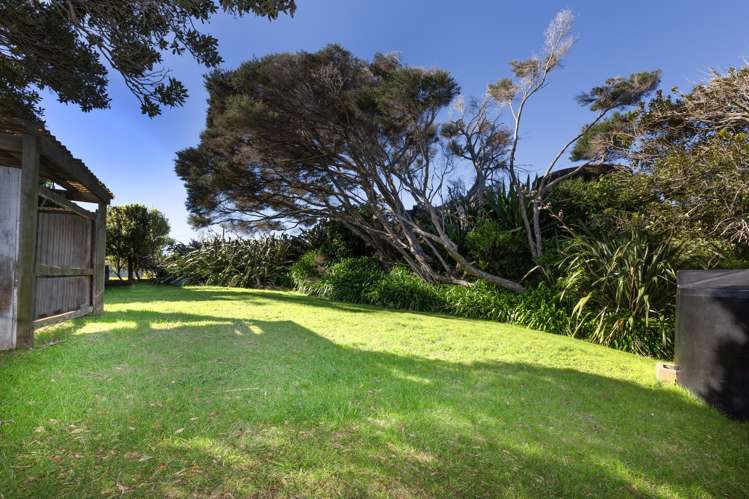 6569 Pouto Road Pouto_18