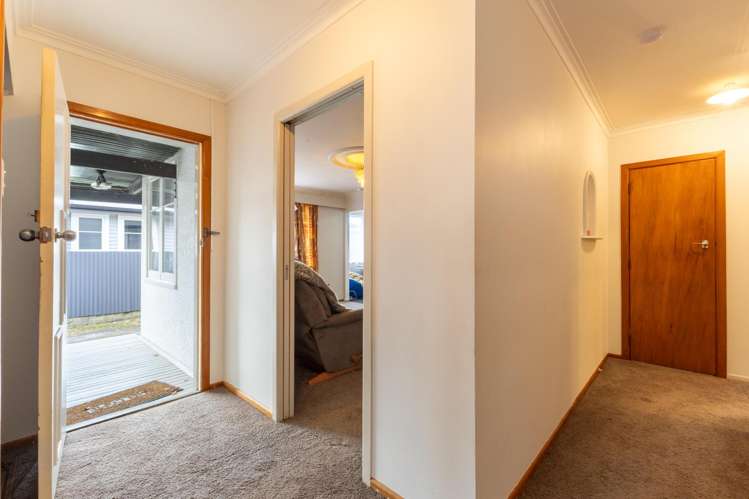 11 Peters Avenue Cloverlea_13