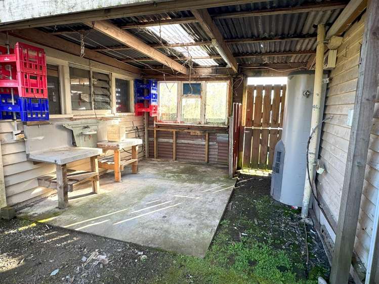 19 Inverness Street Dunollie_18