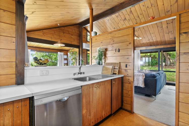 80 Poaka Avenue Dinsdale_9