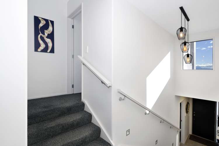 241 The Ridgeway Stoke_19