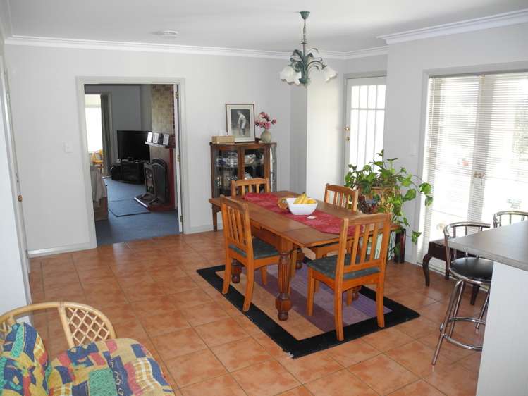 2 Penny Road Pirongia_9