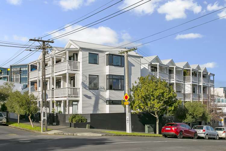 3/10 Rose Road Grey Lynn_15
