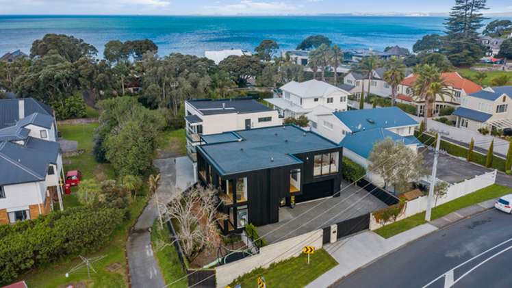 317 Beach Road Campbells Bay_18