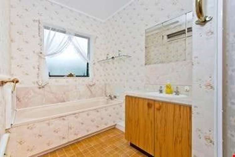 4/17 Queen Mary Avenue New Lynn_8