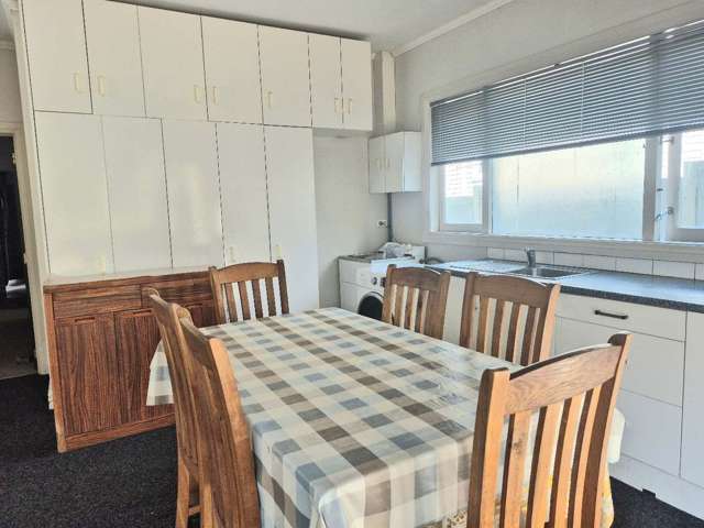 Address withheld Greenlane_1