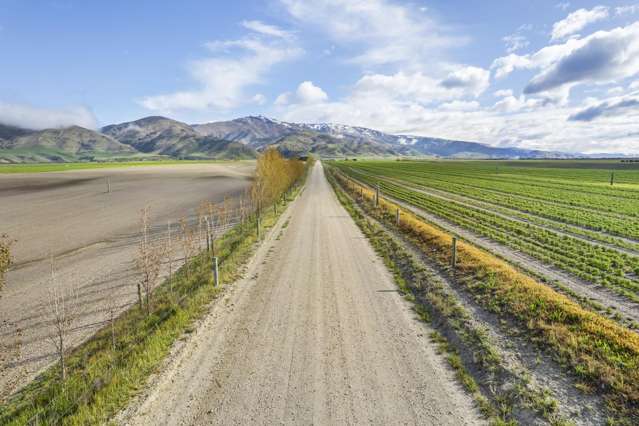 Waikerikeri Valley Road Alexandra_1