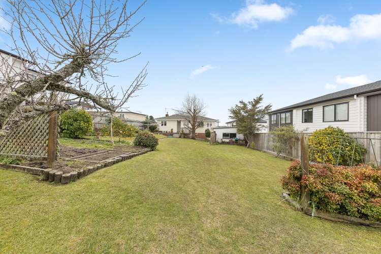 5 Valron Road Te Atatu South_2