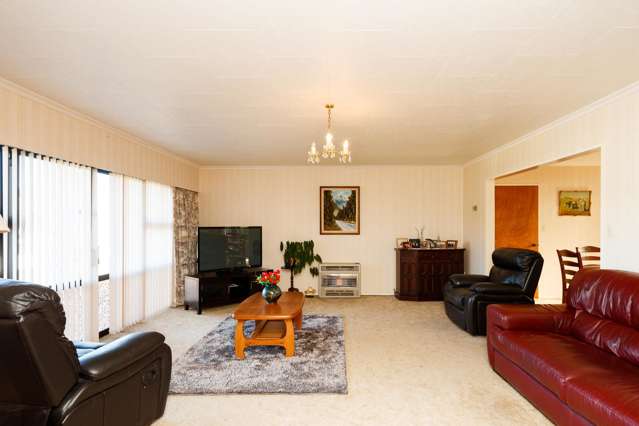 340 Kimbolton Road Feilding_1