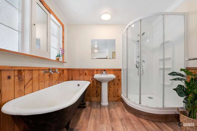 1044 Coast Road Wainuiomata Coast_10