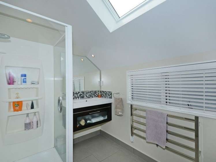 19a Saint Ronans Avenue Waterloo_18