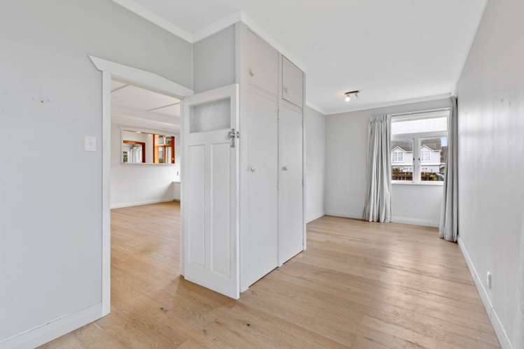 80 The Drive Epsom_8