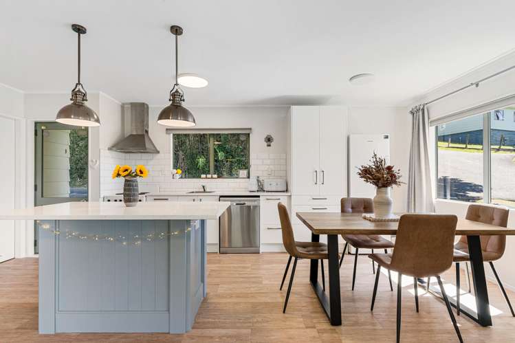 85c Fairclough Road Beach Haven_1