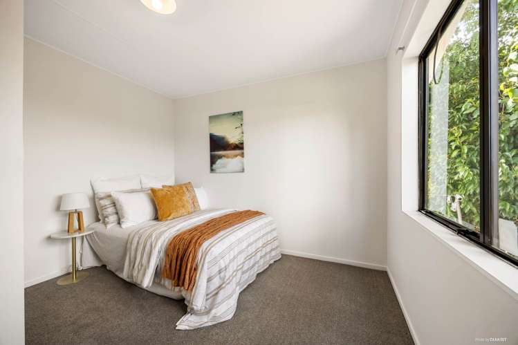 2/90 Shifnal Drive Randwick Park_8