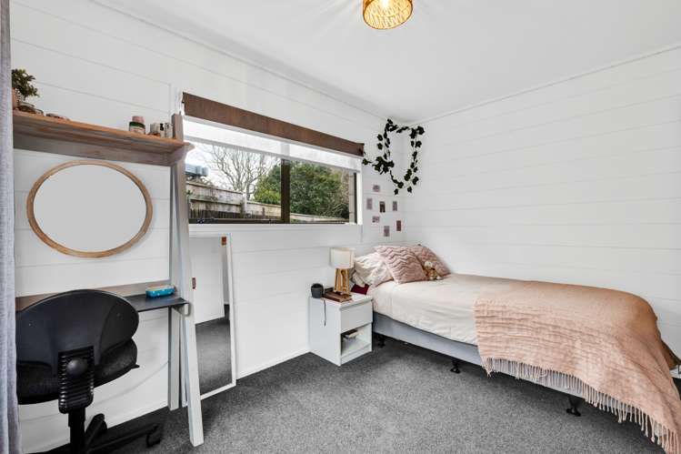 23b Veale Road Frankleigh Park_16