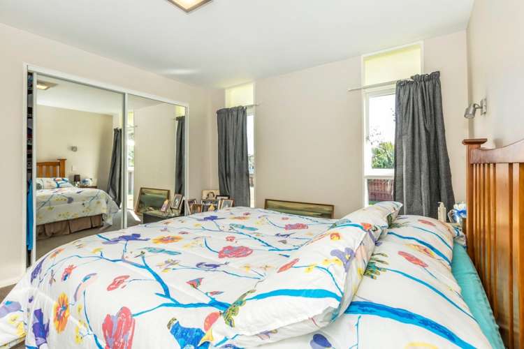 6 Eden Place Pukekohe_22