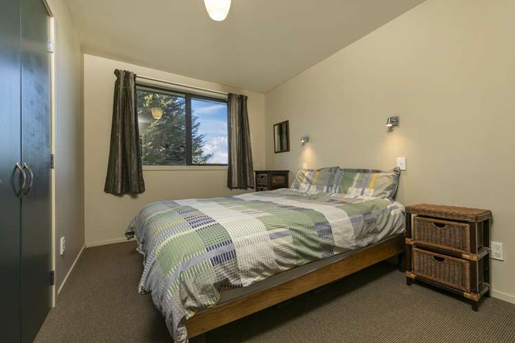 35 Parry Crescent Lake Hawea_10