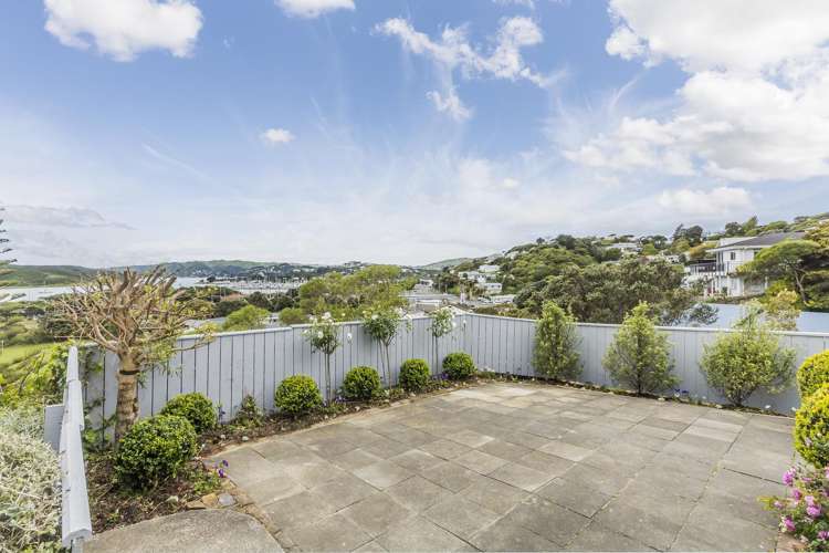 4A & 4B Whitianga View Paremata_34