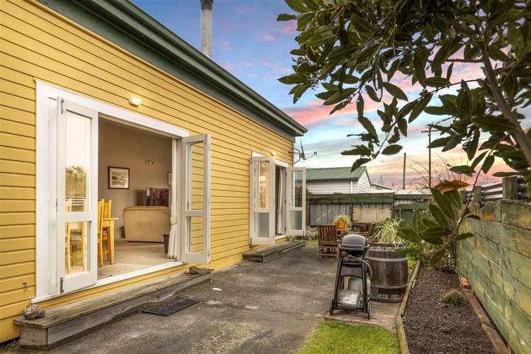 6 Cleghorn Street Redwoodtown_13