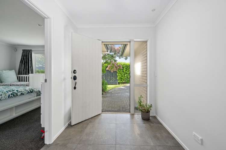 9 Holland Street Glenholme_1